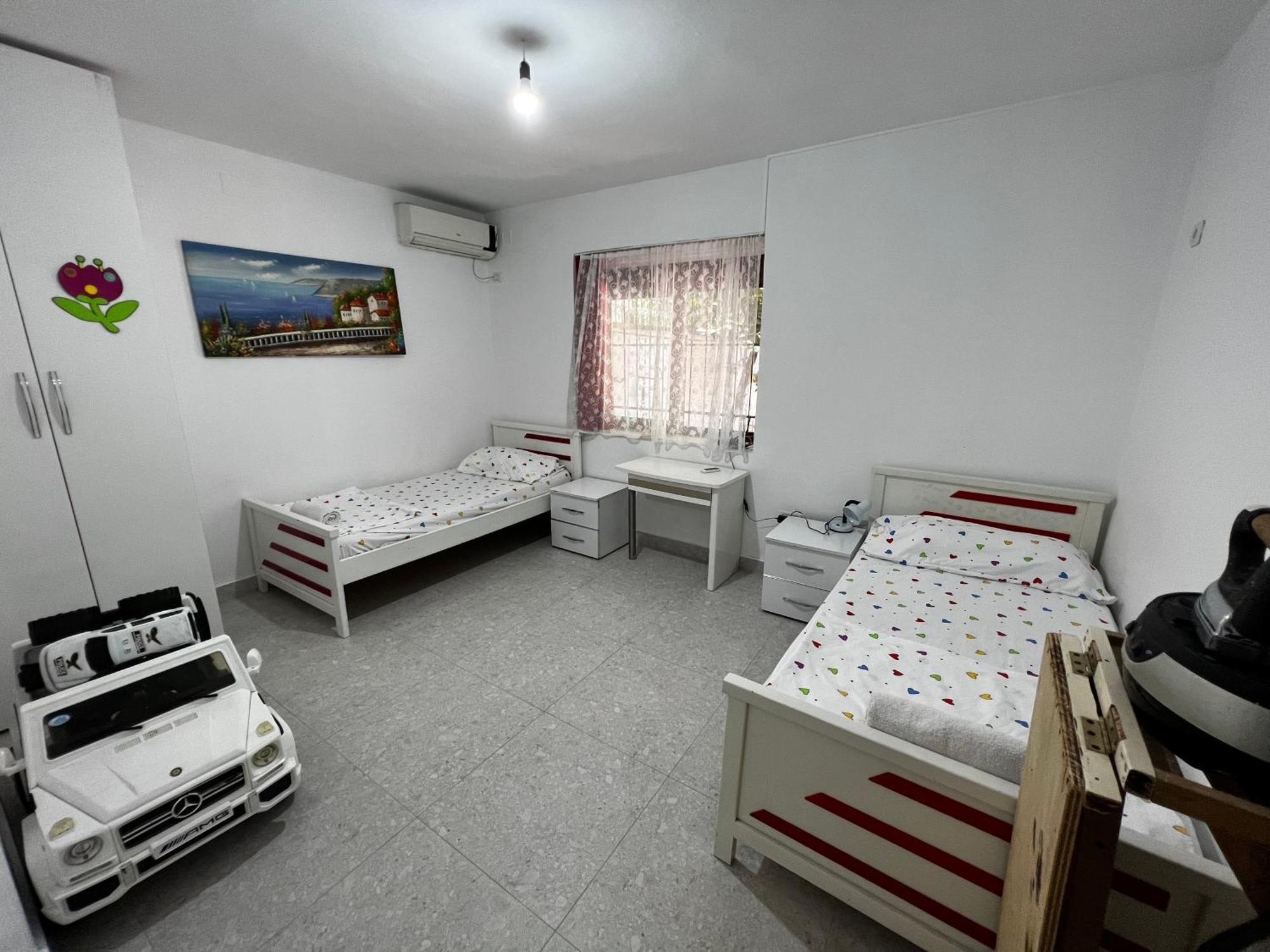 Boulevard Apartment Tirana Bagian luar foto