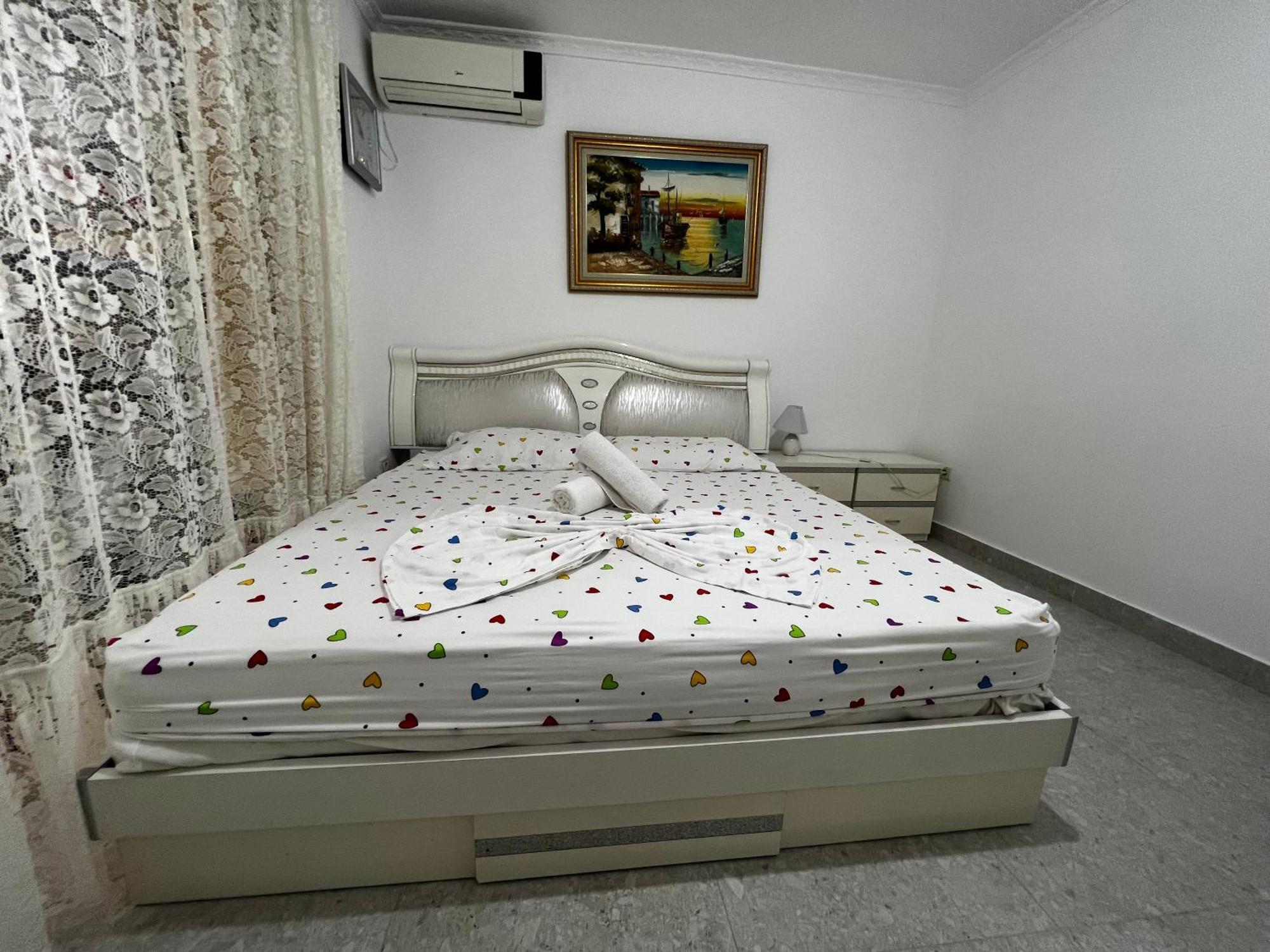 Boulevard Apartment Tirana Bagian luar foto