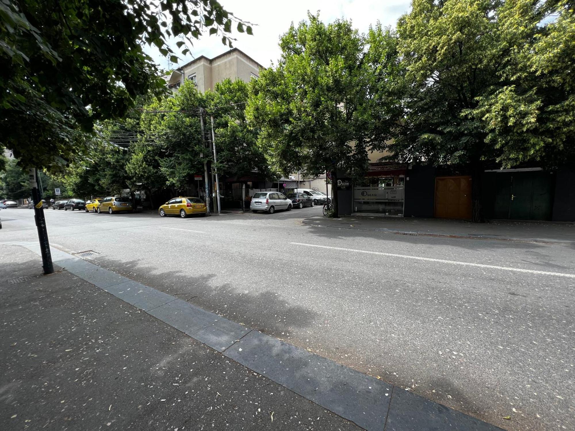 Boulevard Apartment Tirana Bagian luar foto